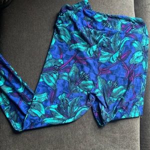 Lularoe floral leggings - TC